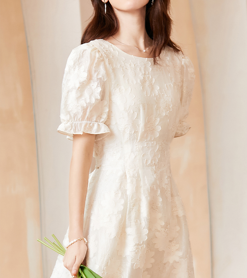 Embossed flower bubble sleeve dress