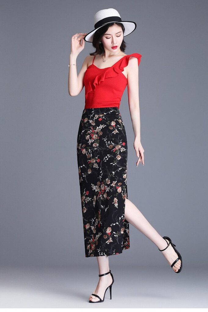 New floral wrapped chiffon skirt with buttocks