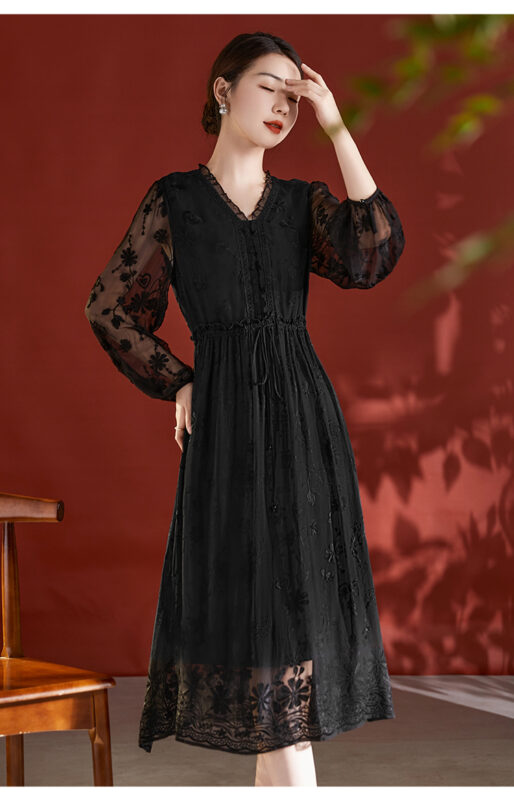 Long sleeved warm silk velvet dress