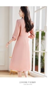 Autumn new long sleeved small V-neck dress