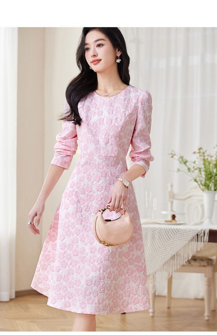 Two tone jacquard waist cinched long sleeved dress